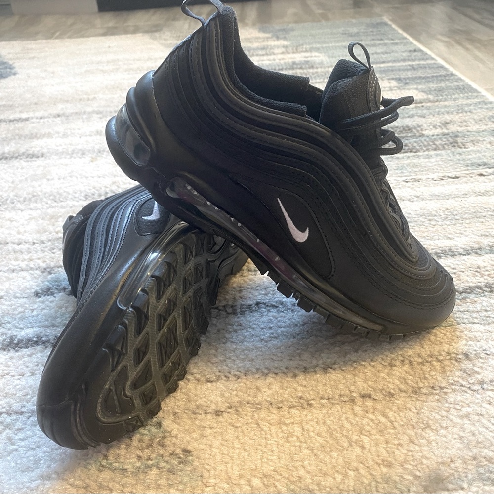 Nike air max 97 grade school size 5